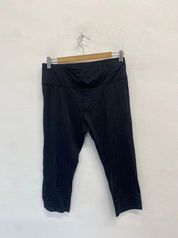 Lovely mountain warehouse black cropped leggings UK 14 LW005
