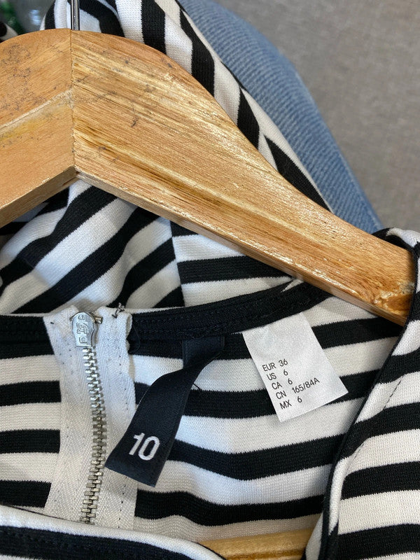 Cute humbug monochrome retro fit & flare mini dress a Uk10 H&M LD003