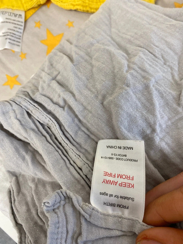 Fabulous Baby bundle sleep Gro bags muslins etc #30 AL002