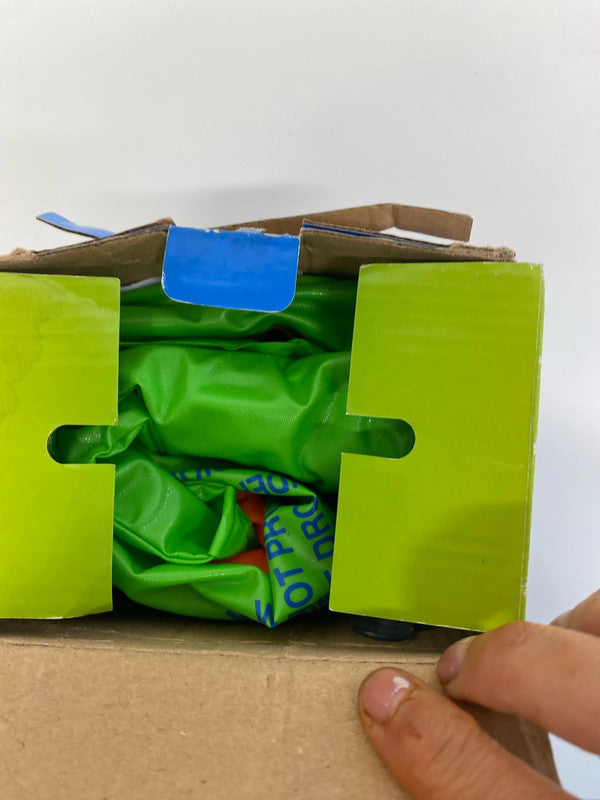 Fabulous Zoggs Trainer swimming ring seat age 0-12 months AL002