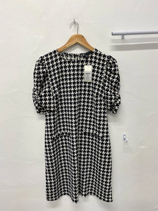 Fabulous Friends Like These houndstooth retro vibes dress Uk 12 AO001