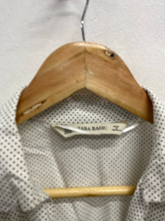 Stunning zara white black spotted shirt UK M JB001