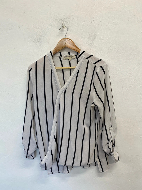 Lovely Parisian collection black white stripe blouse UK 12 PJ001