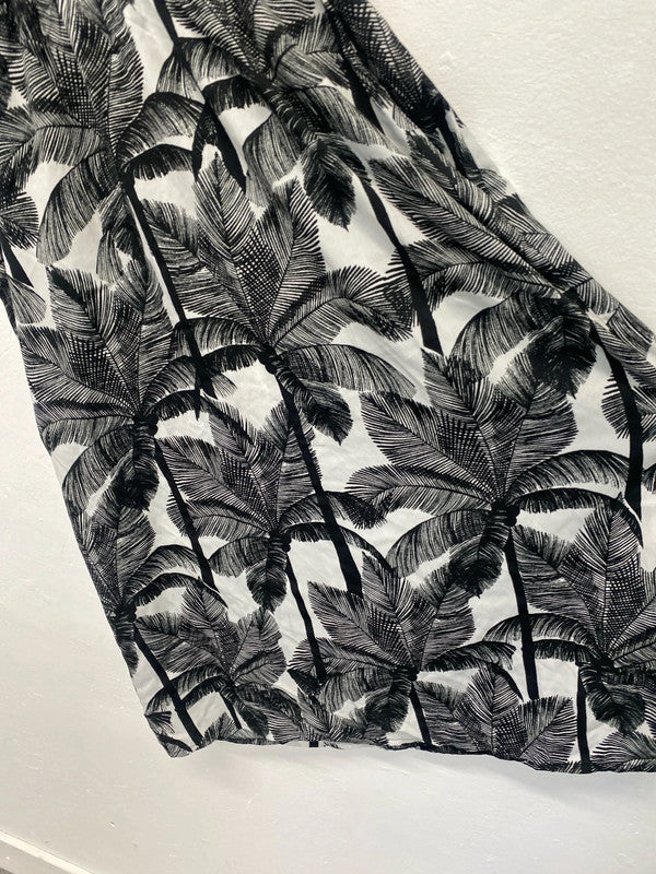 Fabulous H&M pool cover up dress palm trees monochrome Uk12 MS002