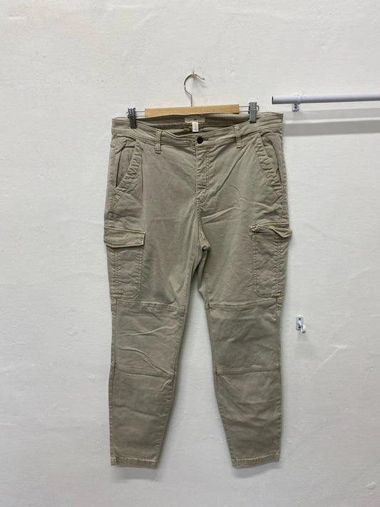 Fabulous H&M stone Cargo skinny trousers Uk16/18 KM003