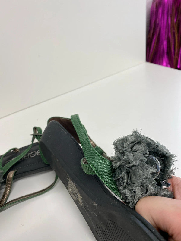 Fabulous Liberitae Rich Green small wedge sandal Uk4 MM005