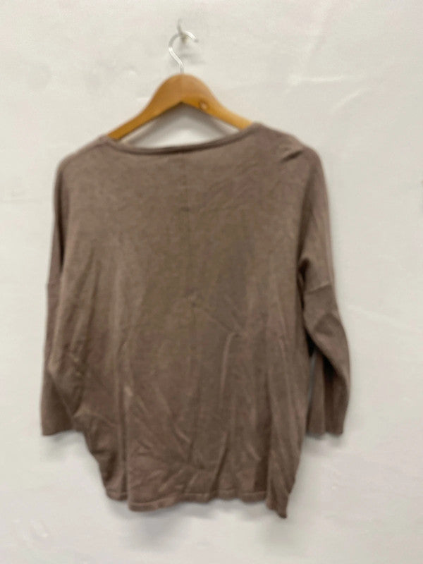 Stunning St Tropez neutral brown loose fit knit UkM SR006