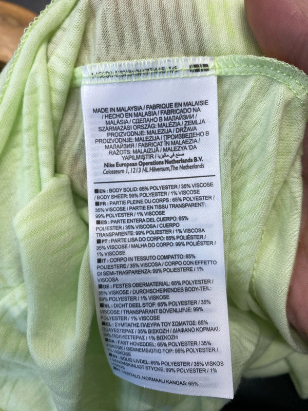 Fabulous duo of Gym T shirts Nike oversized Uk14 #19 NN001