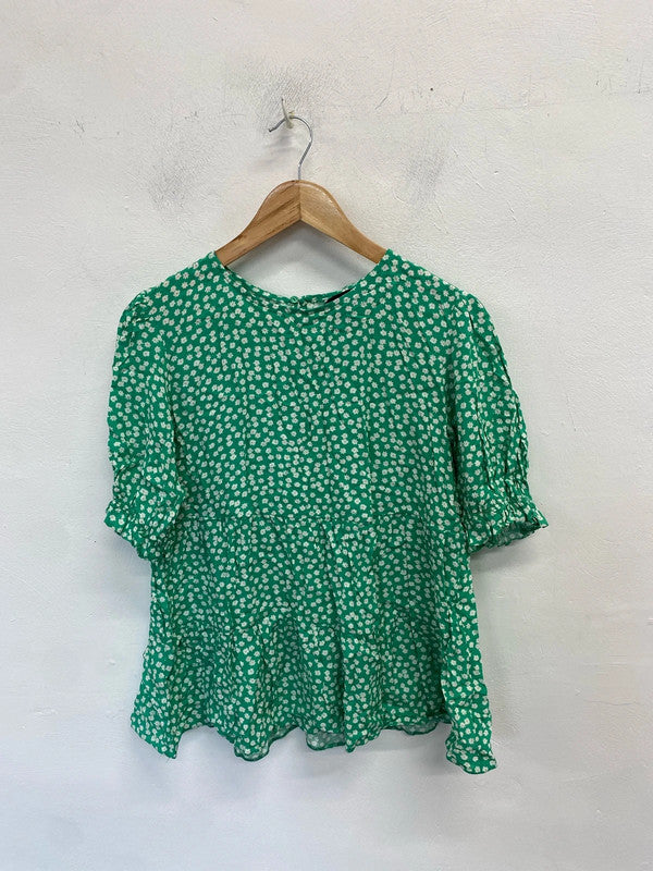 Lovely new look green white floral blouse UK 14 NN001