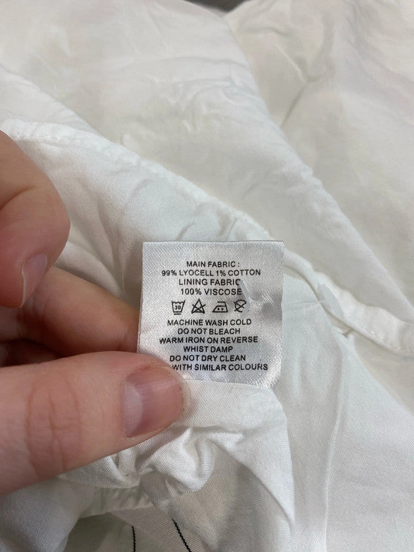 Oliver Bonas Stylish White & Black Stripe Keyhole Back Midi Dress UK 16 VW001