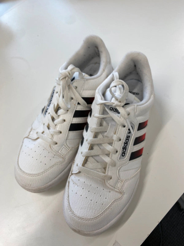 Fabulous adidas contiental 80 white red stripe trainers UK 5.5 NC001