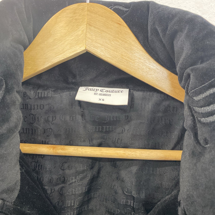 Juicy Couture Madeline Mono Black Velvet Puffer Jacket Size XS SD002