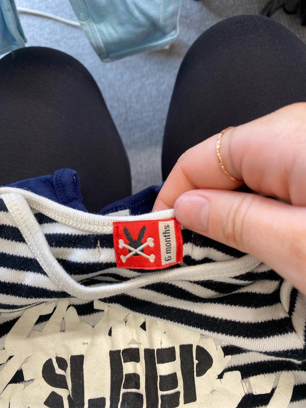 Fun and adorable Boys bundle Polarn O.Pyret No Added Sugar #5 age 4-6 months JP001