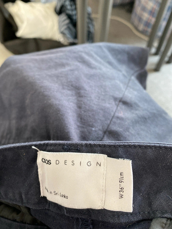 Fabulous Navy Men’s Asos chino shorts UK36” KS002