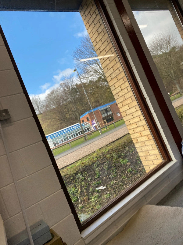 Fabulous Vintage Y2K bootcut Strum Jeans W30”’x L32 KW002