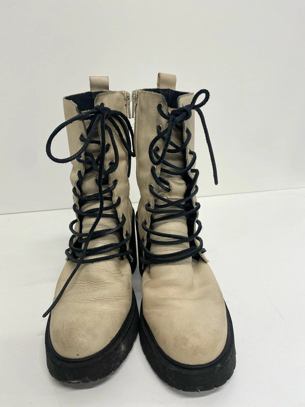 Fabulous Free People Dylan Cream Leather boots Uk4 SS002