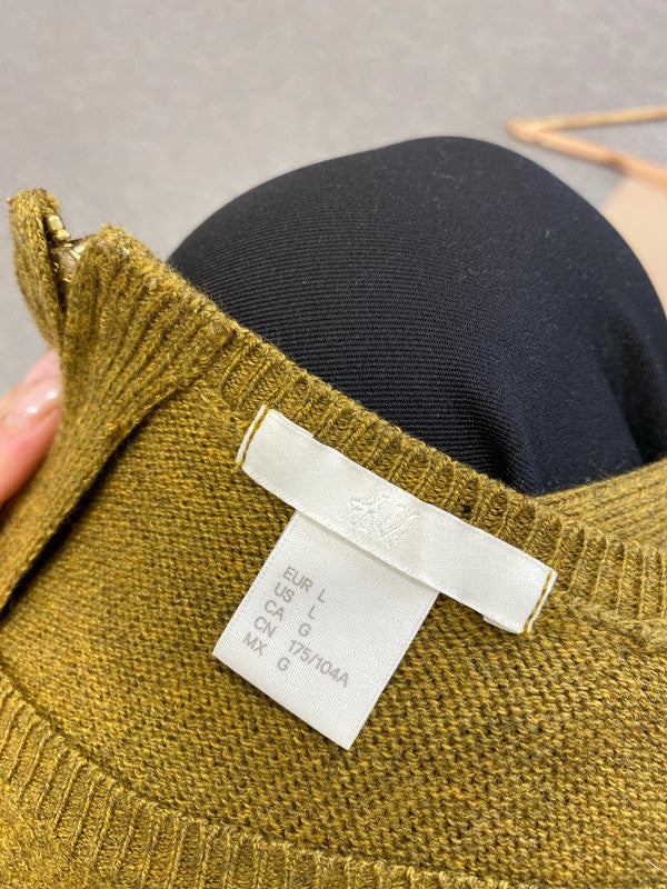 Lovely H&M Green khaki zip back jumper UK L KM003