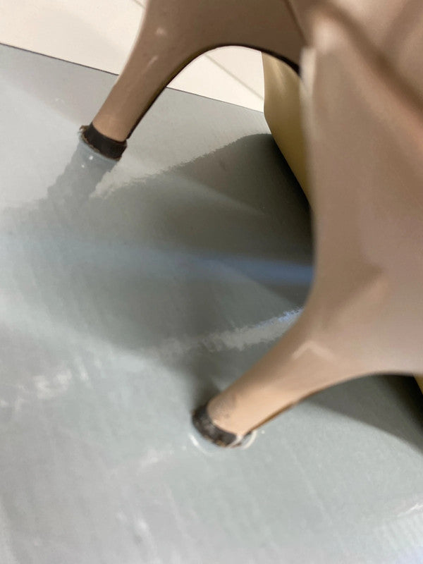 Fabulous Nude patent court shoes Uk7 by South classic IM001