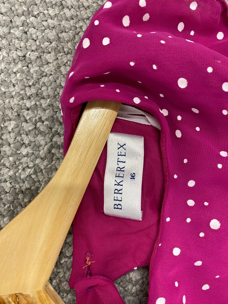 Fabulous Vintage deep pink spotty berkatex 1990’s dress Uk12 EC003