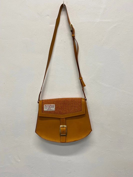 Fabulous Harris Tweed Islander Saddle Bag One size Mustard BS001