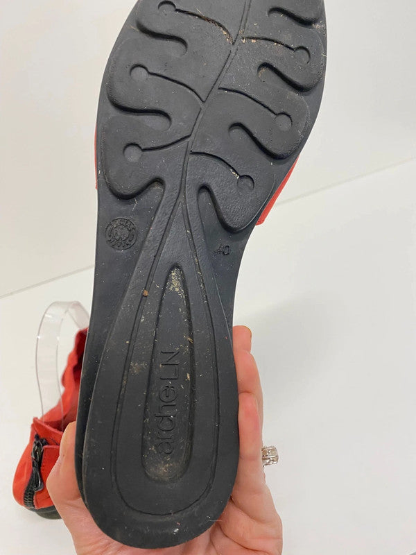 Fabulous Arche suede small wedge Sandals Uk7 Red SO001