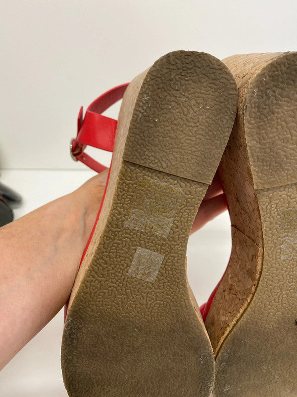 Fabulous Truffle Cherry Red wedge summer fun party Uk7 AB024