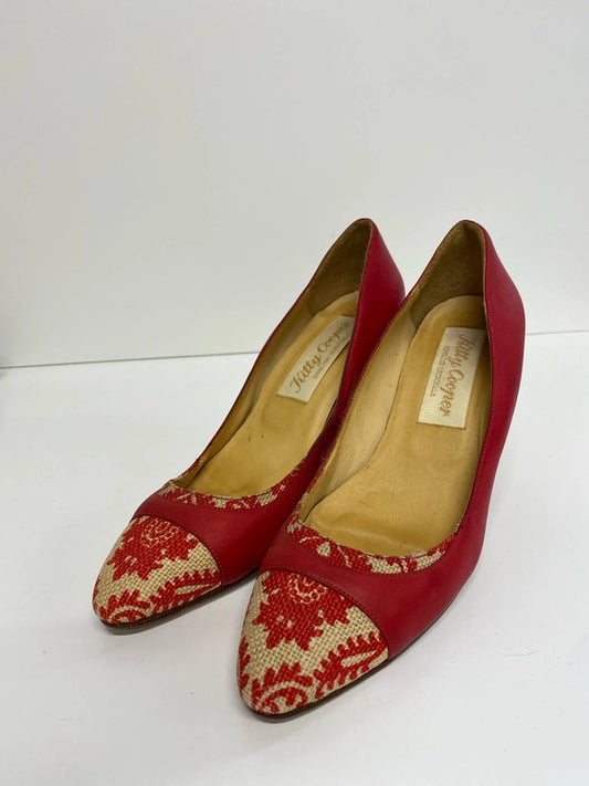Fabulous English made leather court shoes Red Uk5 NR001