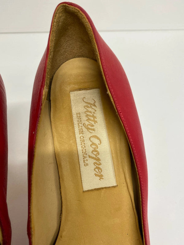 Fabulous English made leather court shoes Red Uk5 NR001
