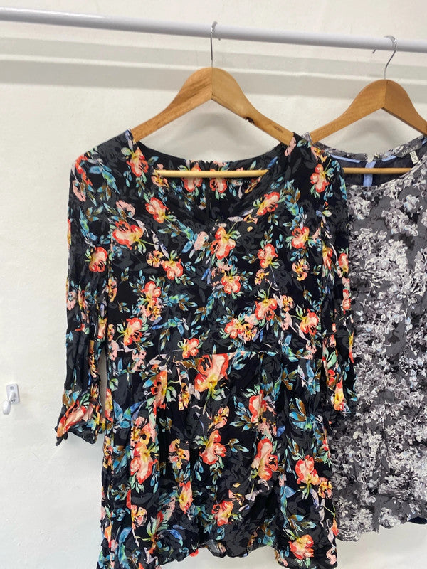 Fabulous bundle of Summer dresses Joules uk10 stunning KR0022