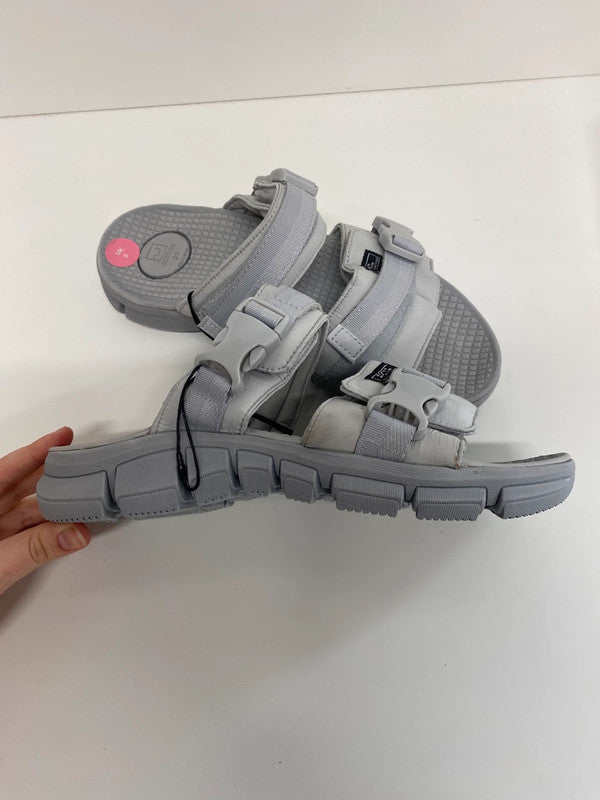 Fabulous Pull & Bear Grey Holiday Vibes Foam Slides UK5-6 MW001