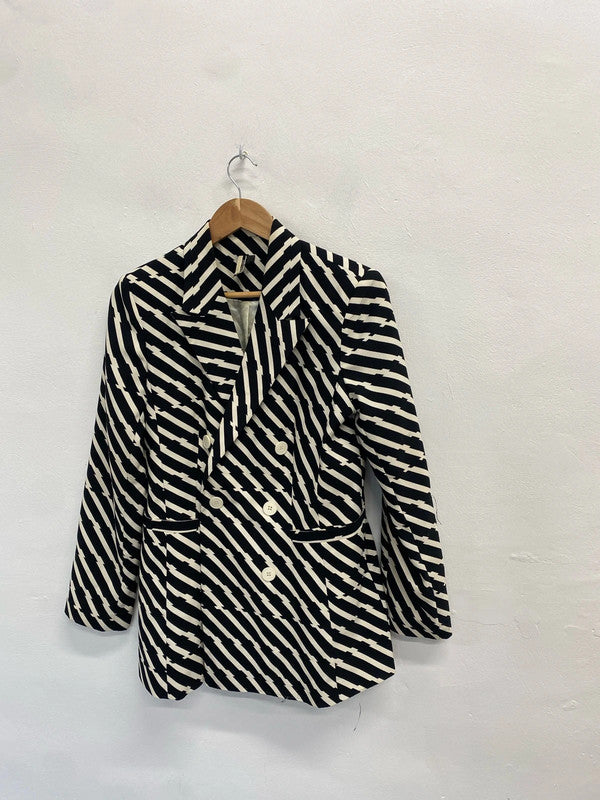 Gorgeous topshop black white striped blazer UK 12 GM143