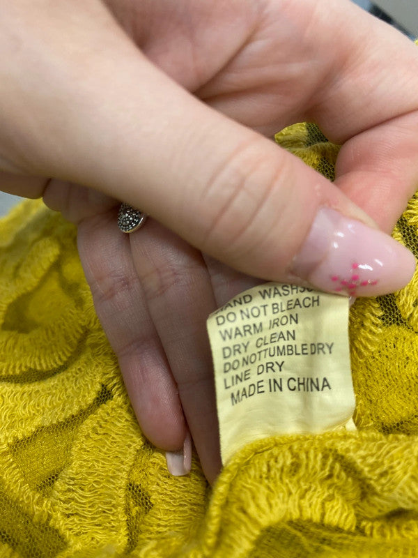 Fabulous unbranded yellow broderie sheer kimono tie front one size GM143