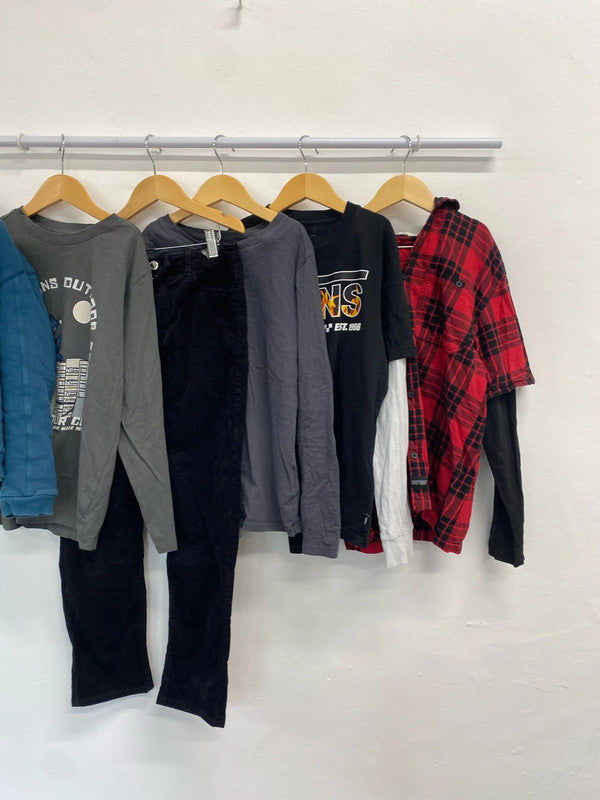 Fabulous bundle of boys Skater alternative style Age 10-12 Zara H&M #23 SW461