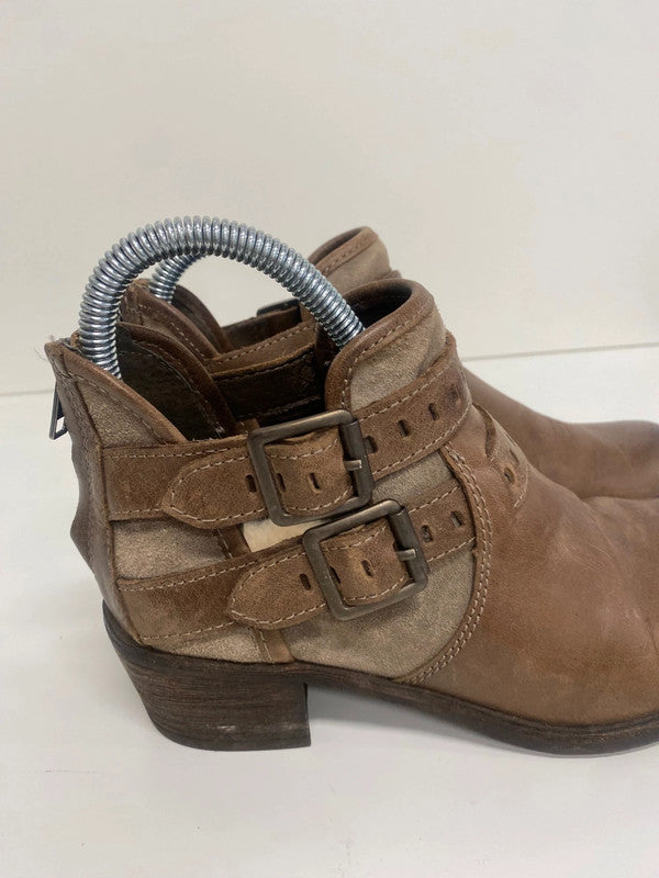 Fabulous UGG Patsy ankle strap western Boots UK4.5 Brown TG465