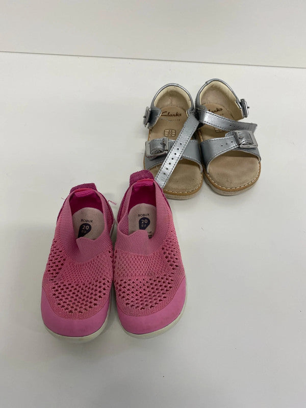 Fab girls Holiday sandal swim shoe bundle Clark’s / Bobux size 4 / Eu 20 #48 AL002