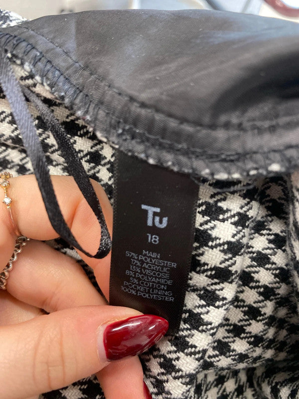 Gorgeous tu houndstooth shorts cute office UK 18 LB010