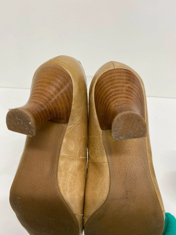 Fabulous Moda in Pelle caramel leather court shoes events formal Uk5 KM004