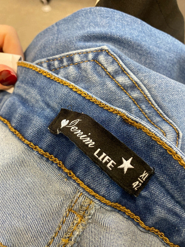 Lovely denim life blue distressed jeans new UK XL AO001