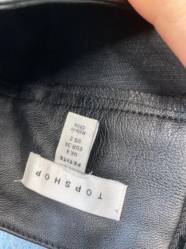 Super Cute Topshop Mini Faux leather skirt UK6 SD002