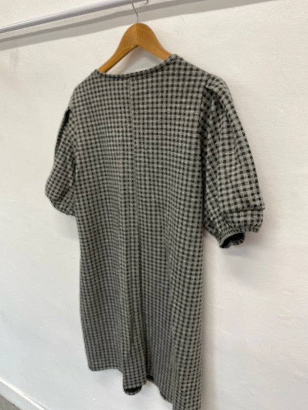 Fabulous Black & Grey Checked puff sleeve dress Uk18 New CR002