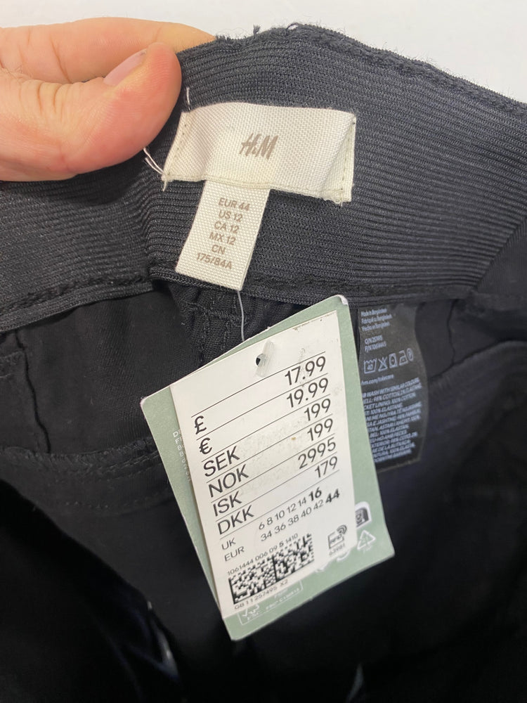 Fabulous H&M classic Shorts 12 Black DM002
