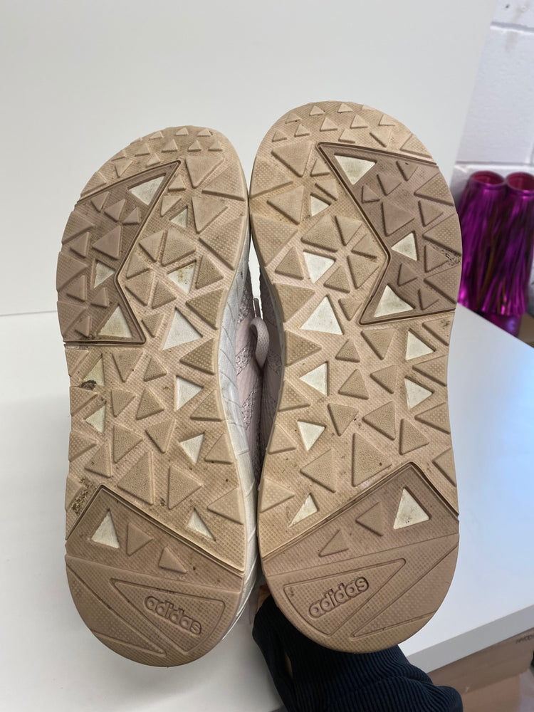 Fabulous Adidas Questar BYD Sneakers cloudfoam Orthalite UK8 Light Pink LK006