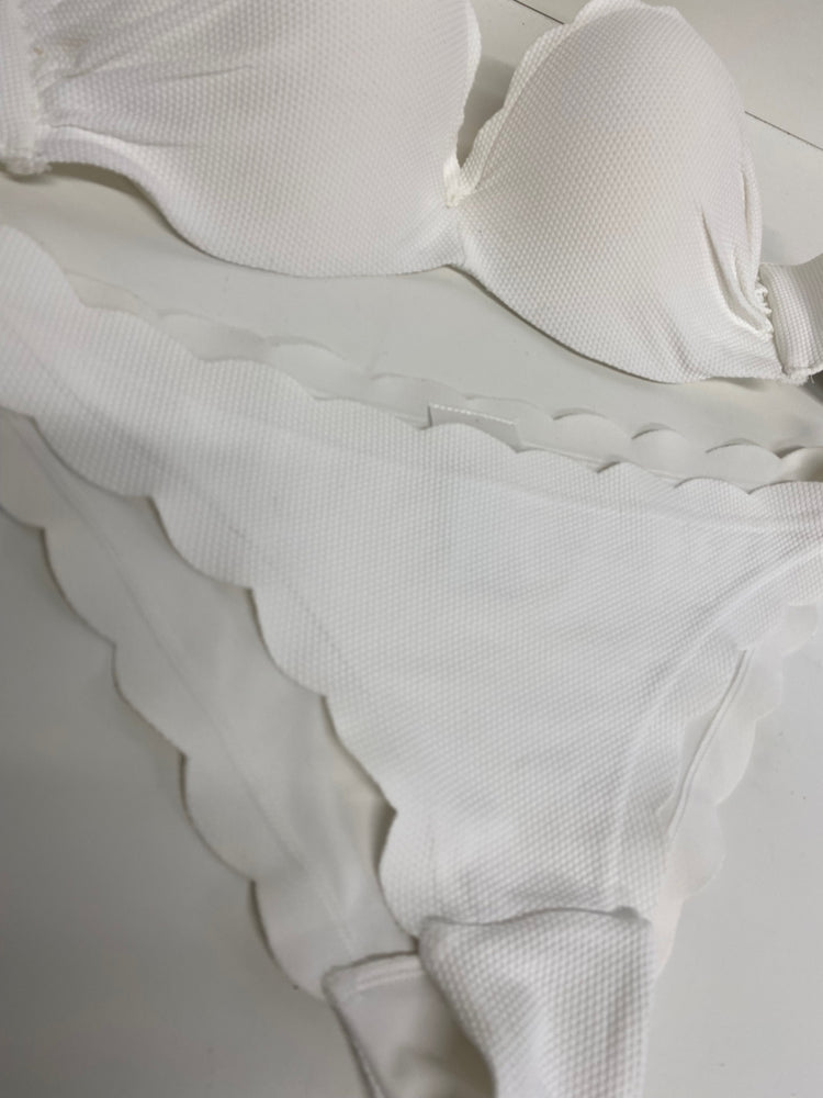 Gorgeous H&M Bikini uk8 White Cup 32C scallop edge RG020