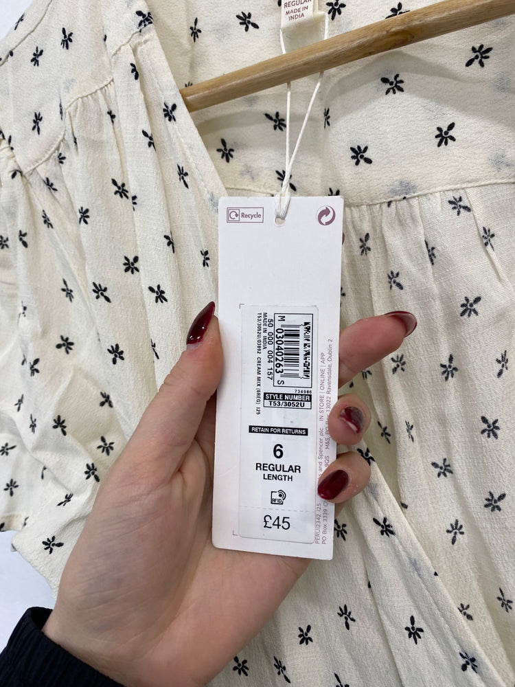 Fabulous PER UÑA Dress Uk 6 Cream with black floral pattern