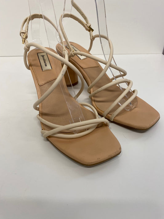 Gorgeous Stradivarius Heeled Sandals uk4 Beige Strappy CP002