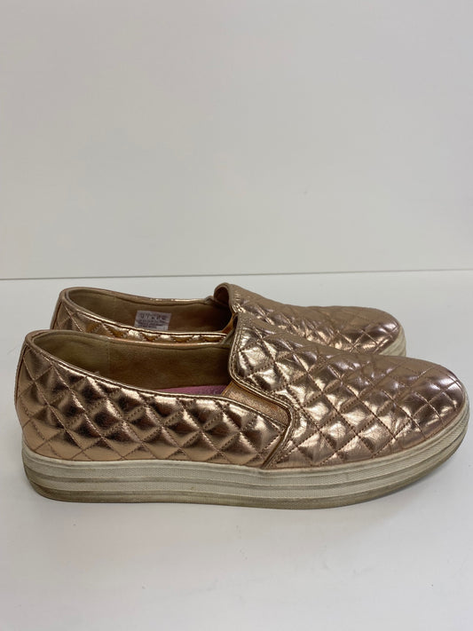 Gorgeous Skechers Sneakers Uk7 Rose Gold metallic classics MS008