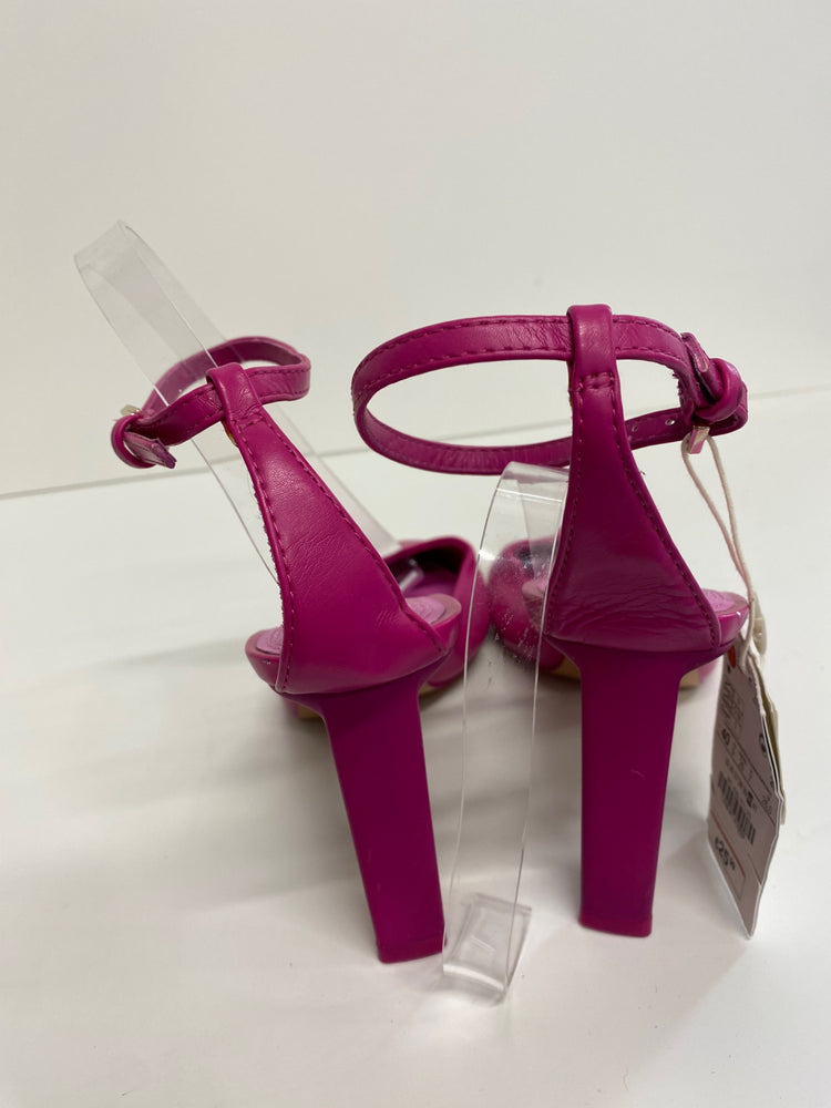 Gorgeous Stradivarius High Heels Uk7 Pink ankle straps DF001