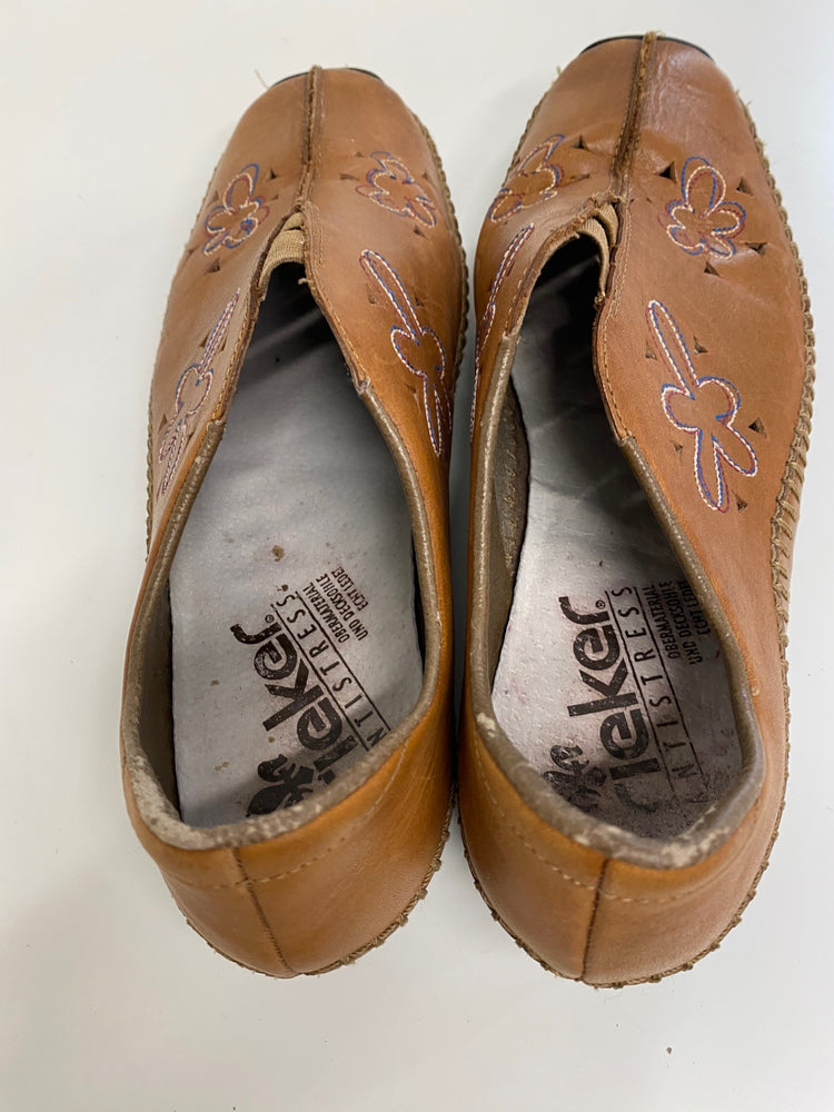 Gorgeous Rieker Casual Shoes Uk7 Tan embroidered Leather MS008