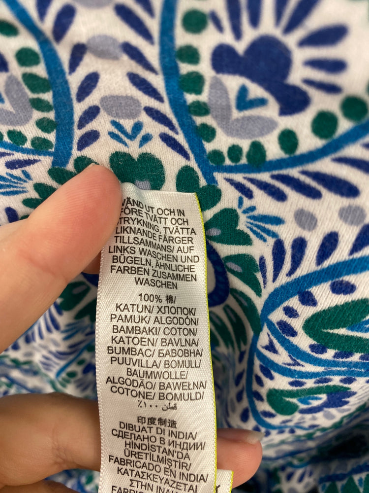 Stunning Marks & Spencers Top UK 18 Green Mix Folksy Pattern KM001