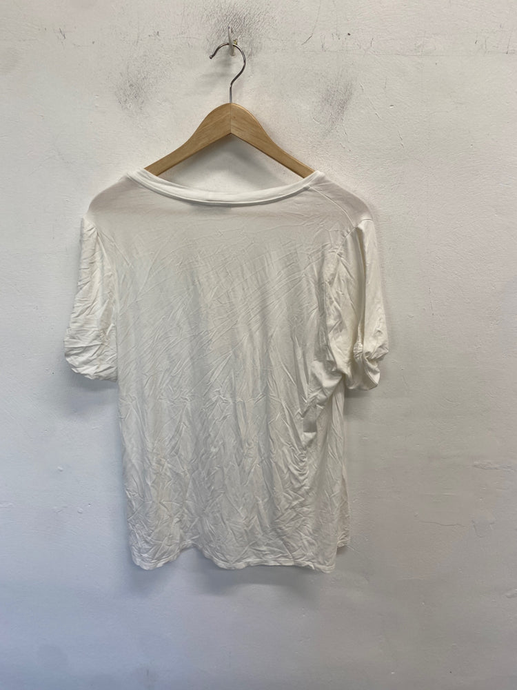 Stunning Saks fifth Avenue T-Shirt XL Cream/Off-white casual spring vibe KM001